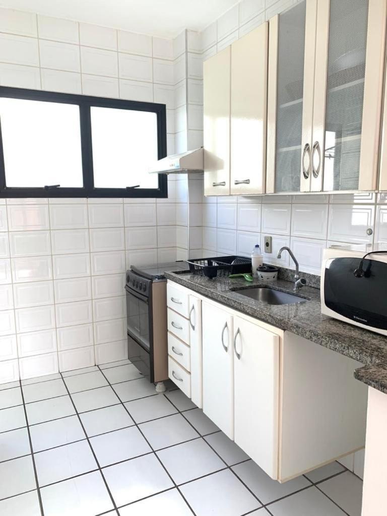 Apartamento Aconchegante - Enseada - กัวรูจา ภายนอก รูปภาพ